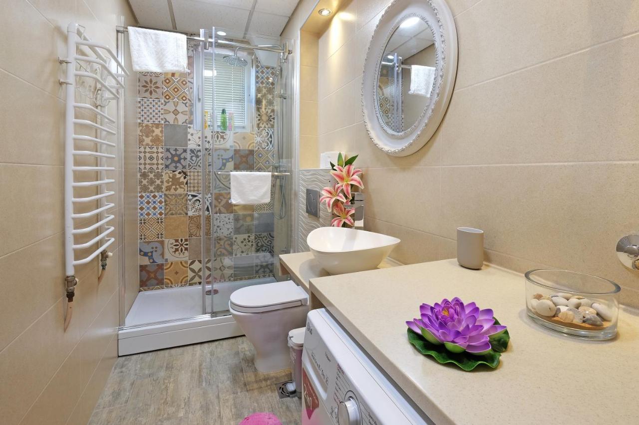 Paradise Starry Suite-City Center Beograd Eksteriør bilde