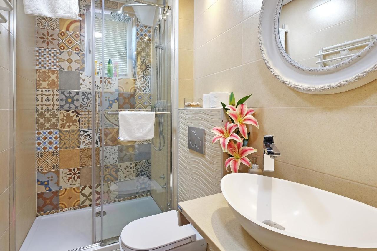 Paradise Starry Suite-City Center Beograd Eksteriør bilde