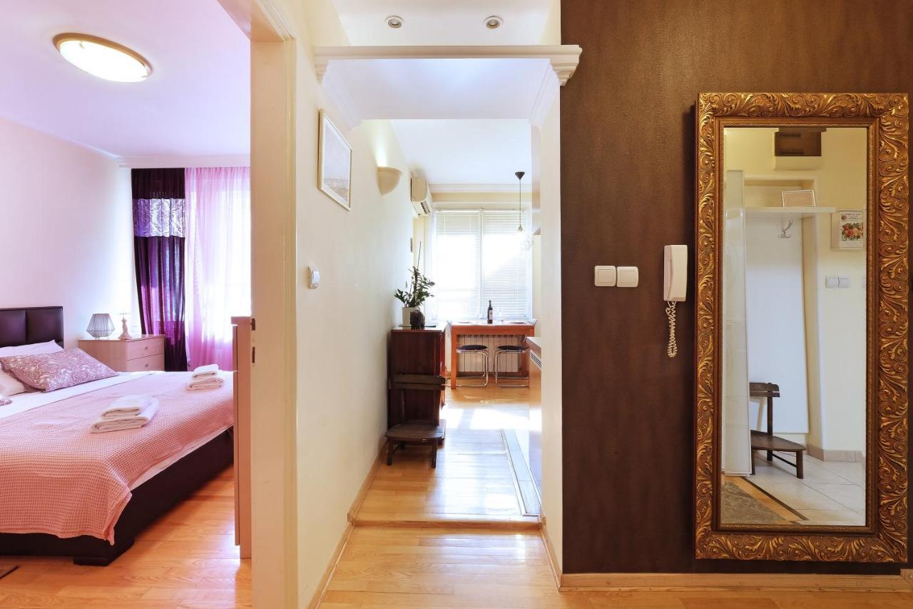 Paradise Starry Suite-City Center Beograd Eksteriør bilde